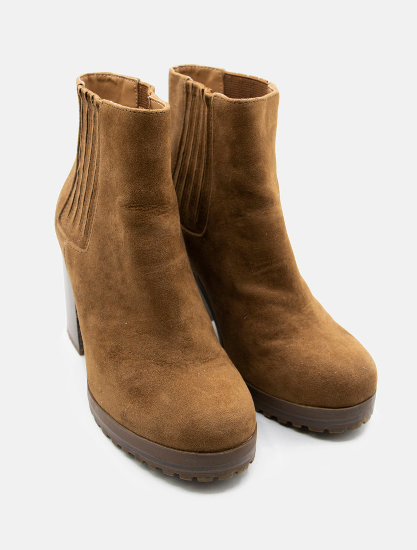 Botins Pull & Bear