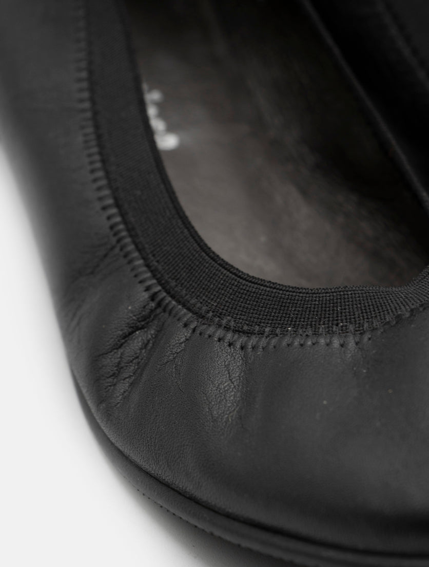 Sabrinas Hush Puppies 1